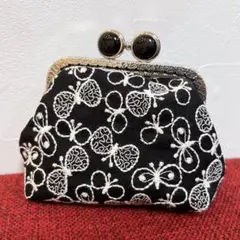 がま口　財布　蝶々　刺繍　小物　ポーチ