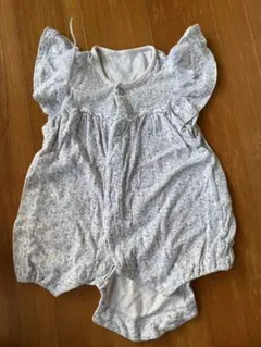 花柄フリルロンパース サイズ60