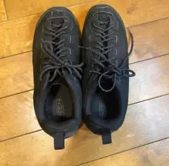 KEEN ジャスパー ブラック スニーカー