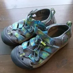 KEEN キッズ サンダル グレー・青・緑