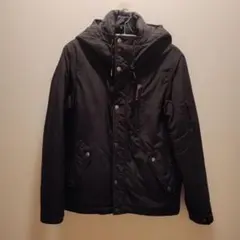 メンズMサイズ　黒フード付きアウター
