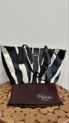 COACH ゼブラ柄 トートバッグ 保存袋付き
