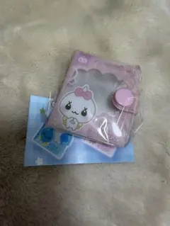 しずくちゃん ミニミニアルバム　ガチャ　ホイップちゃん
