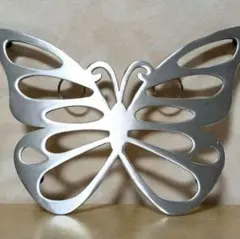 Item thumbnail for item 905466c7-7909-4fd7-b4fe-42477fd9052d