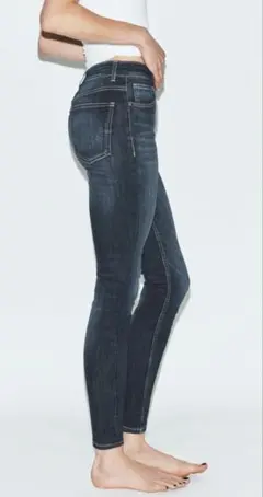 ZARA TRFハイウエストスキニーデニムパンツ　34