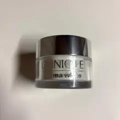 CLINIQUE　ダーマ ホワイト ブライトニング ルース パウダー #01のサムネイル