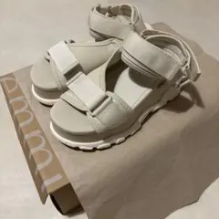 eco厚底サンダル emmi エミ シューズ　最終値下げのサムネイル
