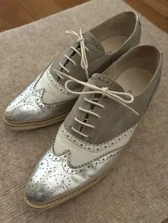 【最終値引き】エレガンス卑弥呼 ウィングチップ レザーシューズ シルバー