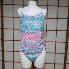 競泳水着　新品　日本サイズLLサイズ相当　胸パットあり