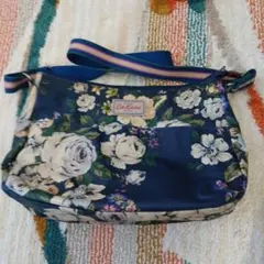 Cath Kidston フローラルショルダーバッグ