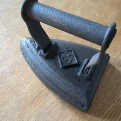 アンティークアイロン　ブックエンド　ドアストッパー