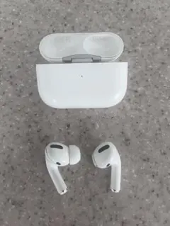 AirPods pro 第1世代 本体 充電ケース付き ジャンク - メルカリ
