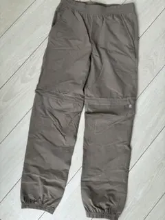 The North Face グレー ジッパーパンツ　10才　2way