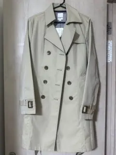 ベージュトレンチコート L