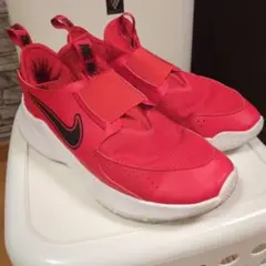 Nike レッド スニーカー ベルクロ最終値下げ