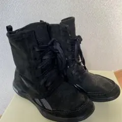 Reebok ブラックブーツ EASYTONE