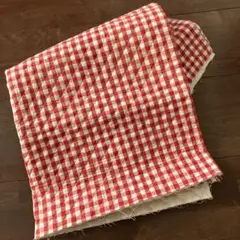 はぎれ　ギンガムチェック赤　キルト　生地