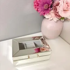 ローラアシュレイ ジュエリーケース - メルカリ
