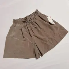 UNIQLO イージーカラーフレアショーツ キュロット