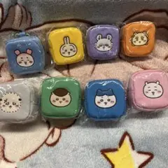 ちいかわ カラビナつき刺繍スクエアミニポーチ全8種類セット
