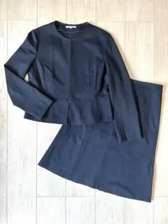 23区 スカートスーツ セットアップ ペプラム ノーカラージャケット 濃紺