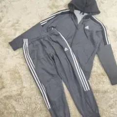 adidas スウェットセットアップ スリーストライプス