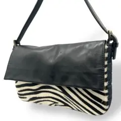 Item thumbnail for item 548604f2-eabd-48c1-ade3-06599a93db0f