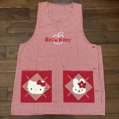 ハローキティ 赤いチェックエプロン