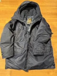 【ビームスの百名品】ビームスプラス] ブルゾン N-3B ダウン ジャケット