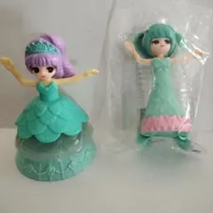マクドナルド ハッピーセットリカちゃんドールフィギュア2体セット