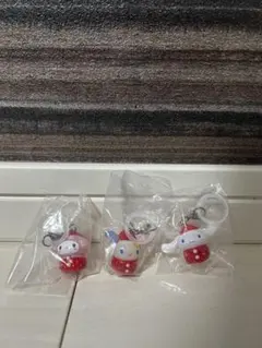 【新品未開封】サンリオキャラクターズ いちごめじるしアクセサリー　3種セット