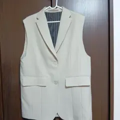 Anakerry ベージュ ノーカラーベスト　Mサイズ