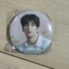 TXT スビン カプセルトイ 缶バッチ