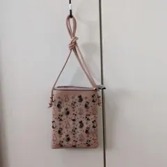 猫デザインのショルダーバッグ