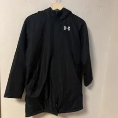 Under Armour ブラックベンチコート YLG150cm