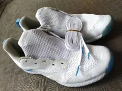 YONEX カーペット用テニスシューズ　パワークッション 507 26.5cm