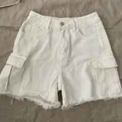 ホワイト カーゴショートパンツ