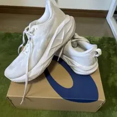 asics Novablast5 26.0