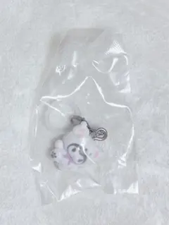 サンリオ キャラクターズ めじるしアクセサリー ふわふわスノー クロミ