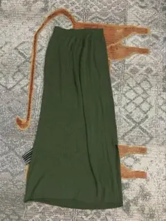 UNIQLO × Mame Kurogouchi ニットスカート カーキ
