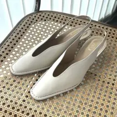 美品TOD'S × Mame Kurogouchi 37パンプス サンダルのサムネイル