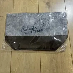 スヌーピー フェルトランチバッグ 新品 トート グレー 大容量 お弁当袋