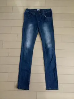 Item thumbnail for item 45e3e3de-fb17-4ca9-9409-cf83c433e0b8