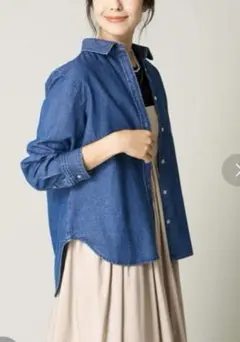 デニムシャツ　ブルー　タグ付き未使用