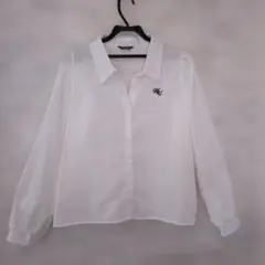 ホワイト 長袖シャツ ロゴ刺繍デザイン　韓国風デザイン　L