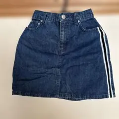 Item thumbnail for item 7aa4df9c-f7e5-4888-b5f5-26c355d04914