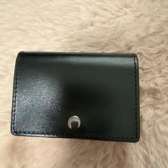 黒いイタリアレザー三つ折り財布