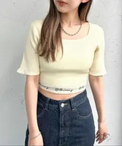 ショート丈 リブニット 半袖