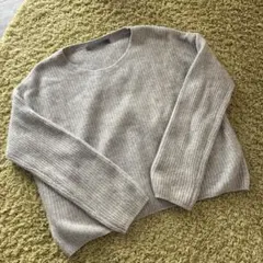 Spick & Span グレー クルーネック ニット 短丈