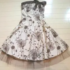 ベアトップワンピース ZARA好きの方にも